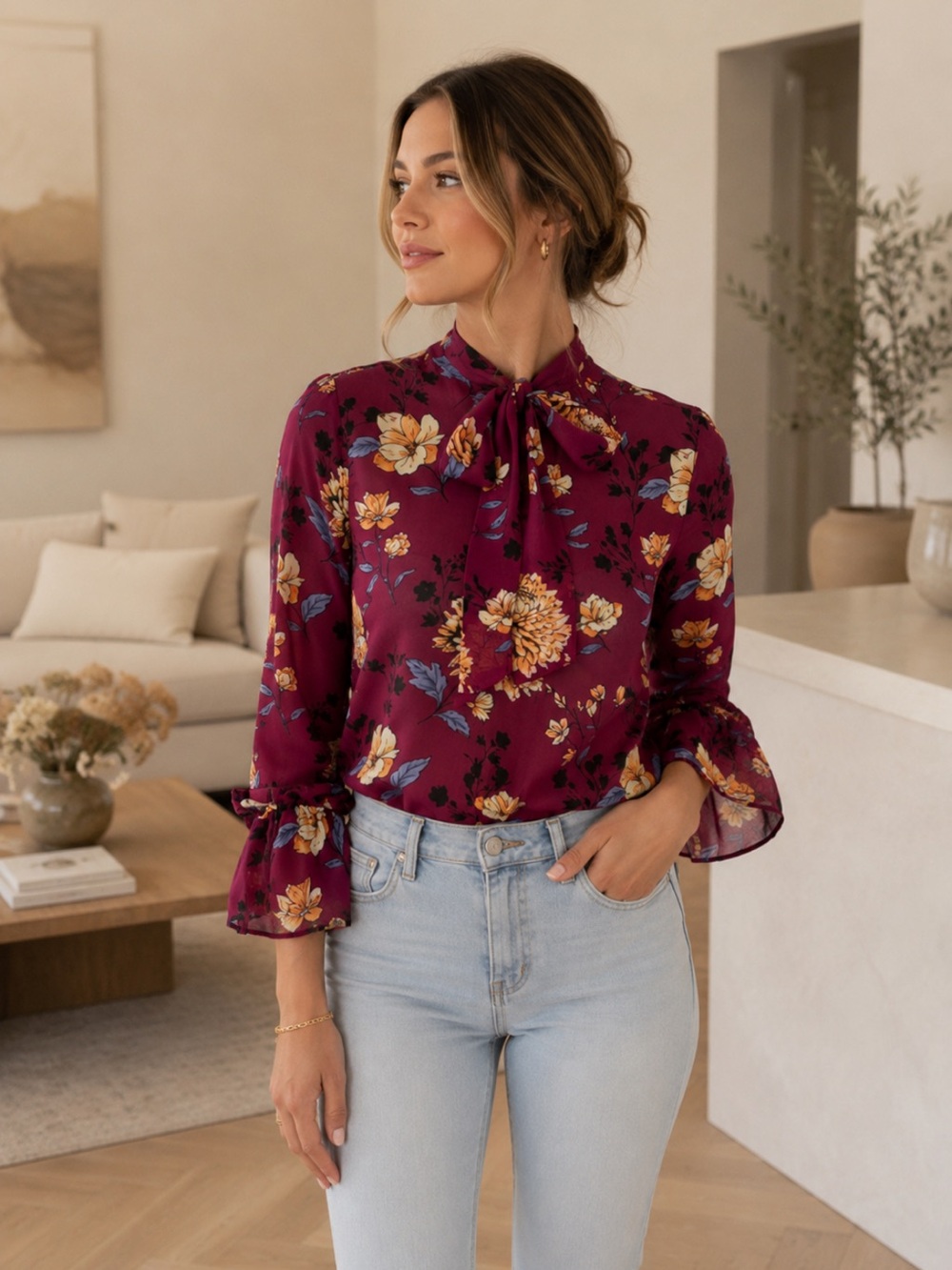 Gorgeous Forever 21 burgundy Floral Blouse with Bow❤️M